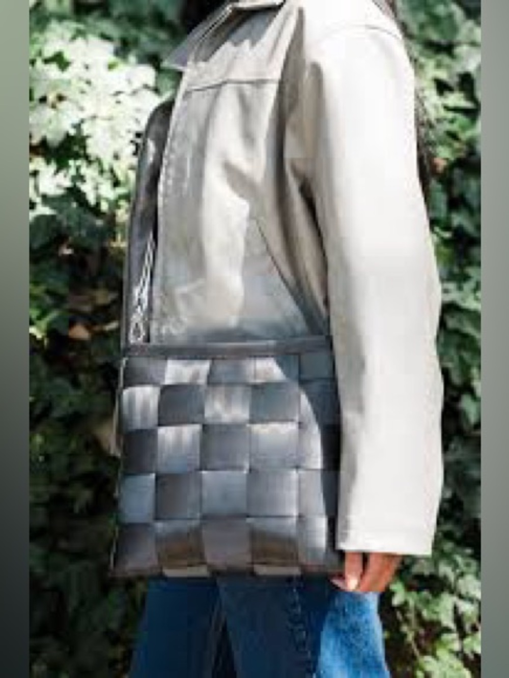The Original Seatbelt Bag USA Gray Silver Crossbody Shoulder Messenger Y2K